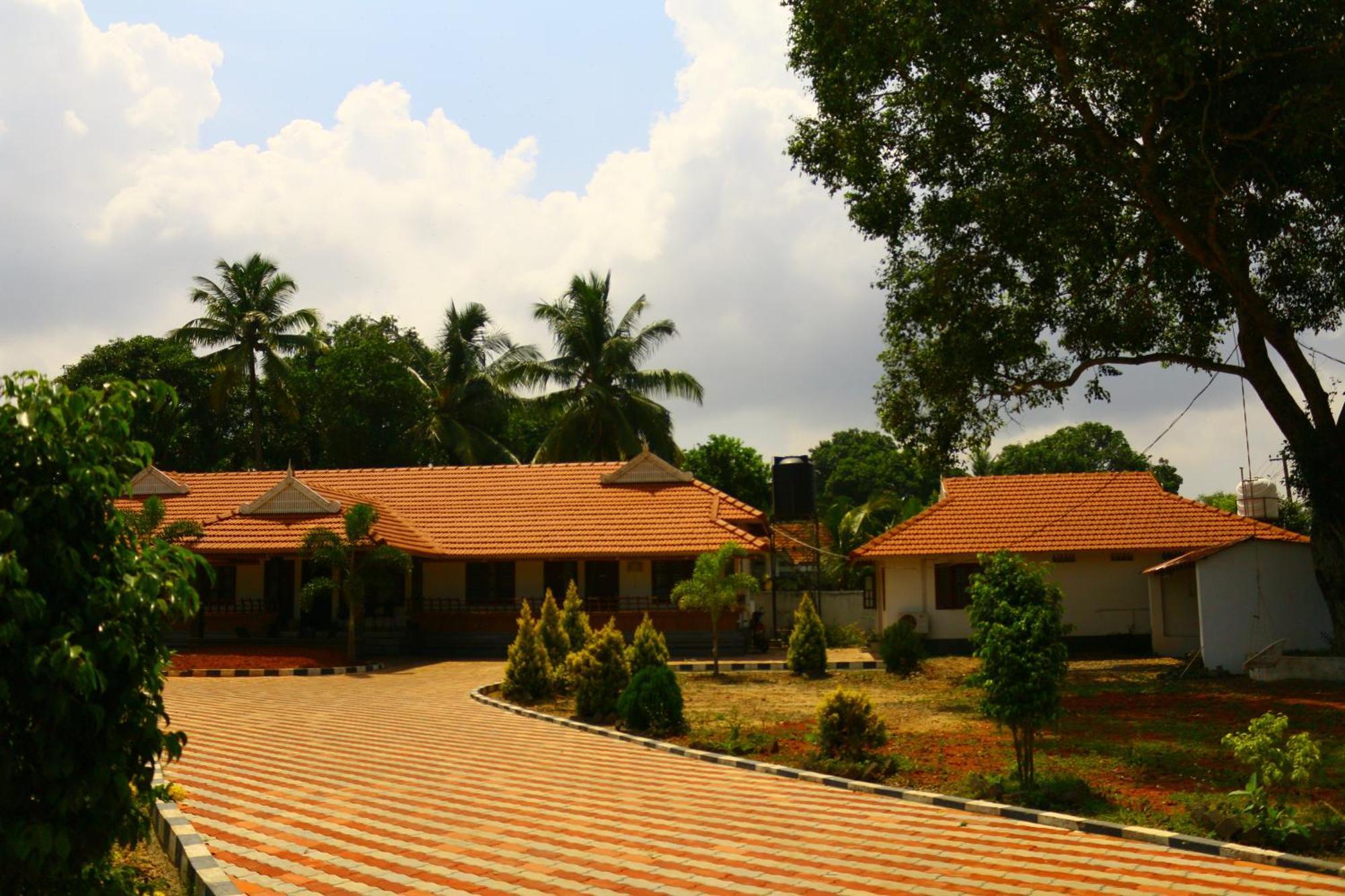 Baywatch Beach Resort Alappuzha المظهر الخارجي الصورة
