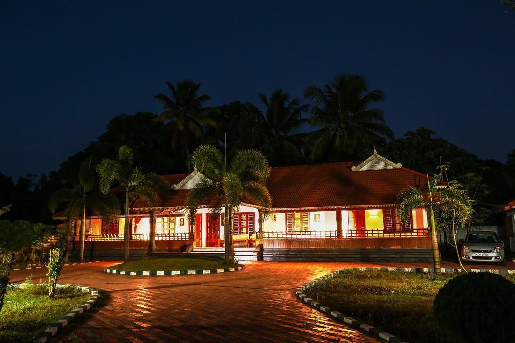 Baywatch Beach Resort Alappuzha المظهر الخارجي الصورة