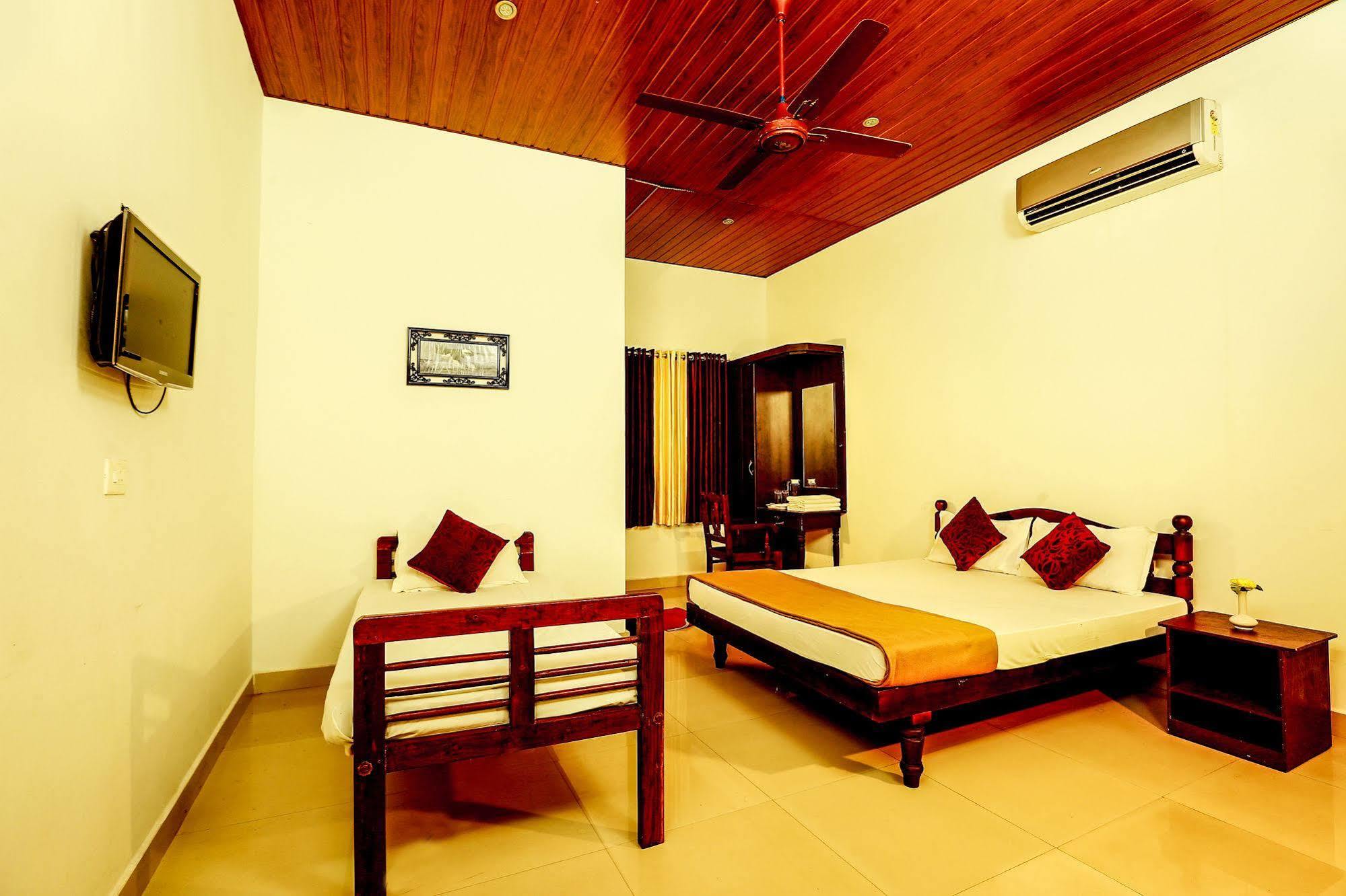 Baywatch Beach Resort Alappuzha المظهر الخارجي الصورة