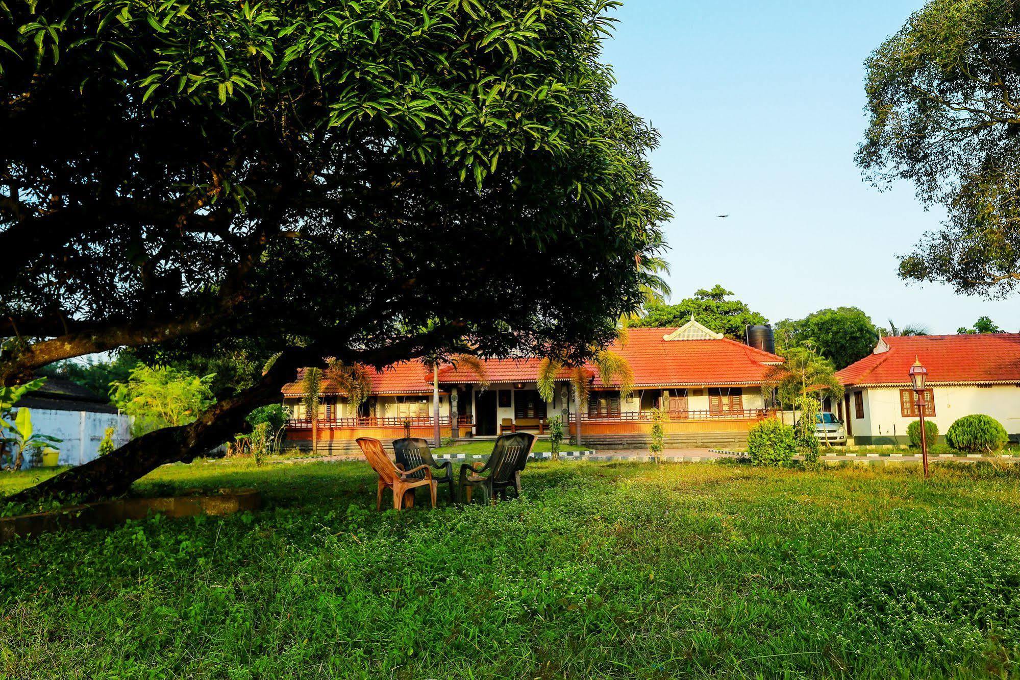 Baywatch Beach Resort Alappuzha المظهر الخارجي الصورة