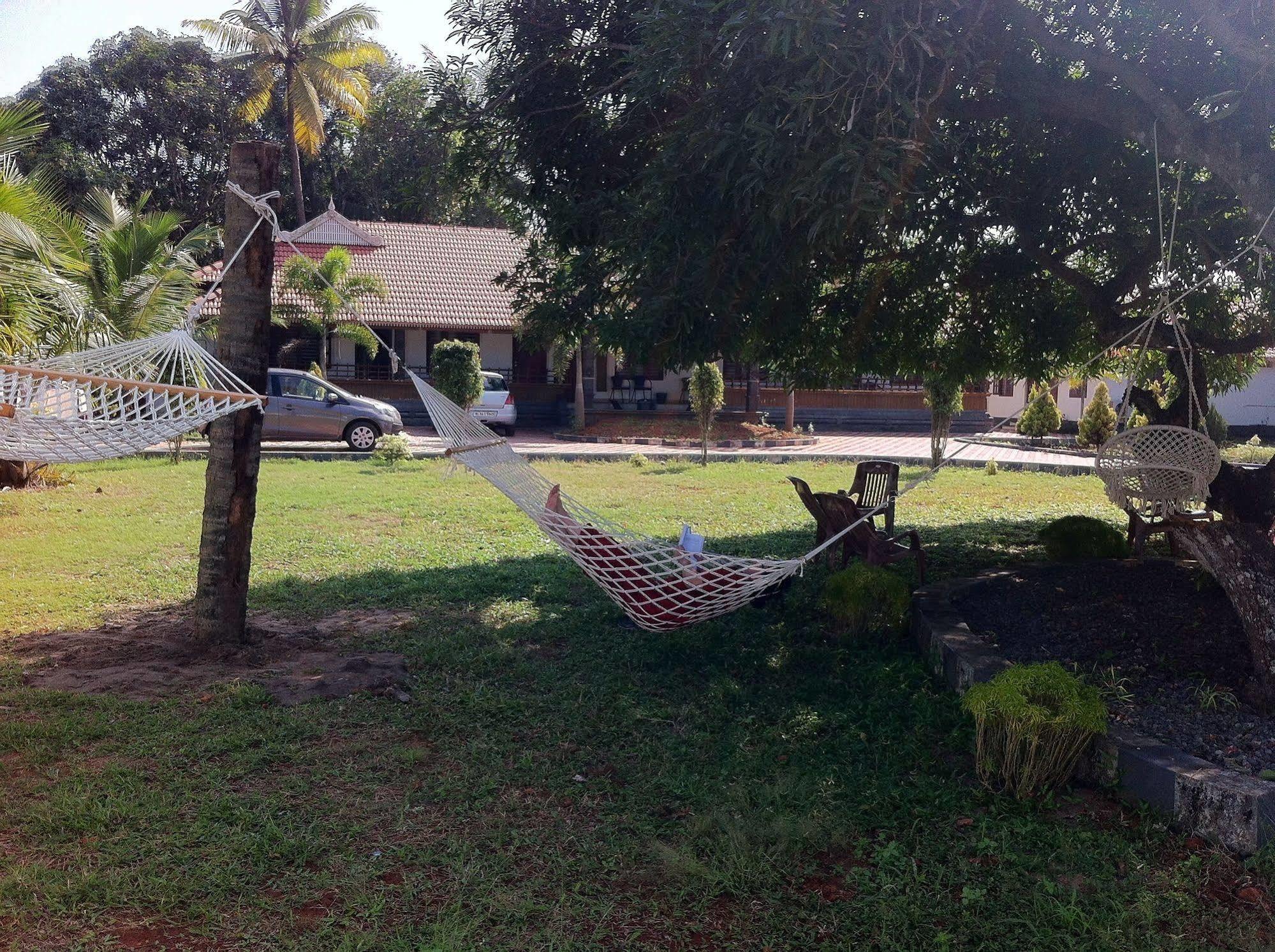 Baywatch Beach Resort Alappuzha المظهر الخارجي الصورة